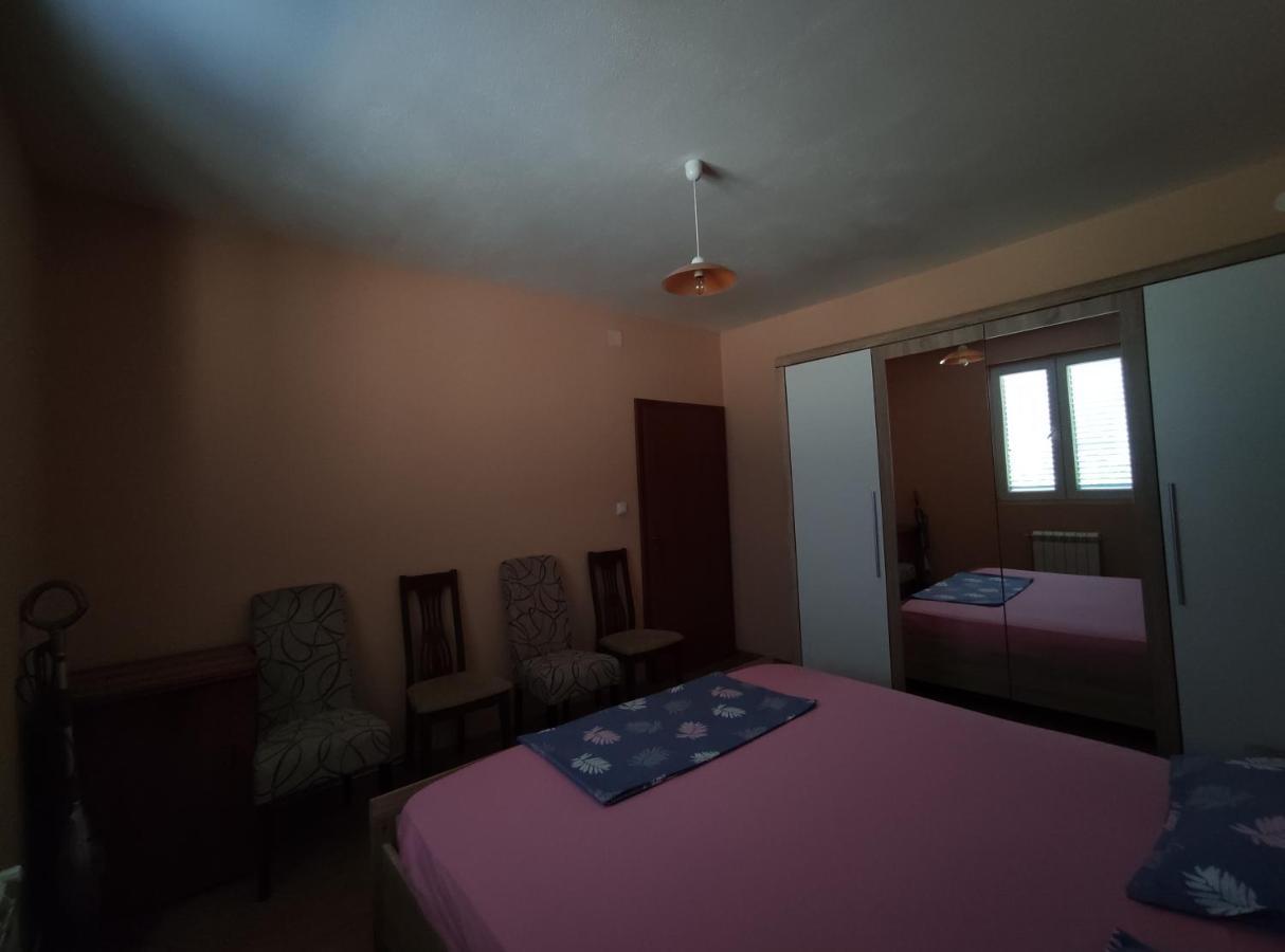 Ferienwohnung Apartman Bujkovic Sutvara Kotor Zimmer foto