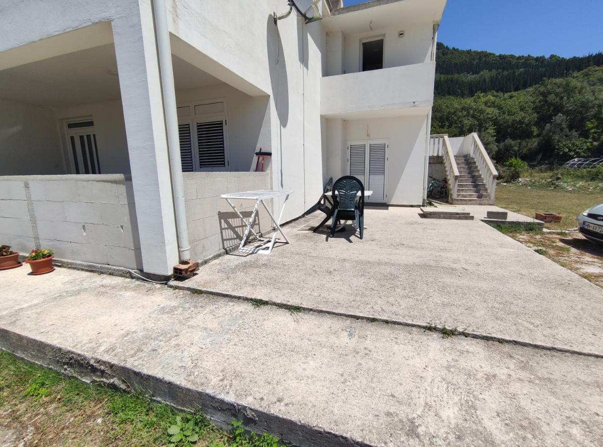 Ferienwohnung Apartman Bujkovic Sutvara Kotor Zimmer foto